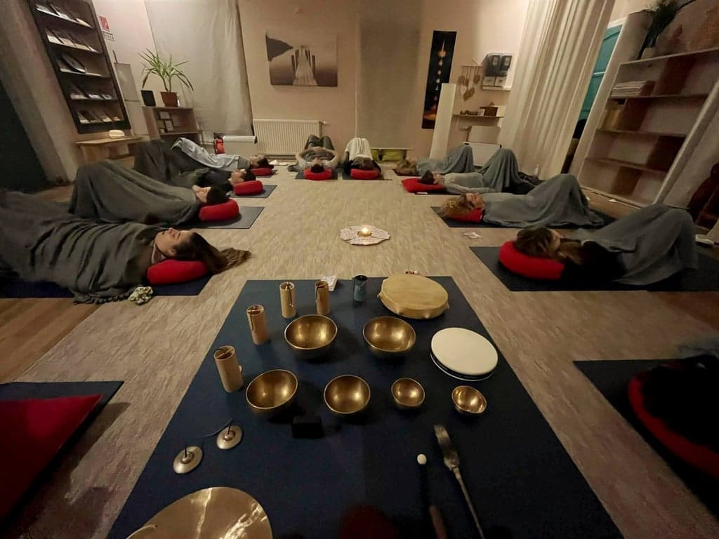 Hangfürdő – mély relaxáció és belső elcsendesedés